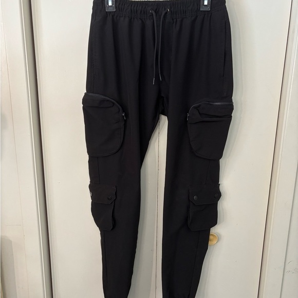 Men's Aeropostale Black Cargo Pants - Picture 1 of 7